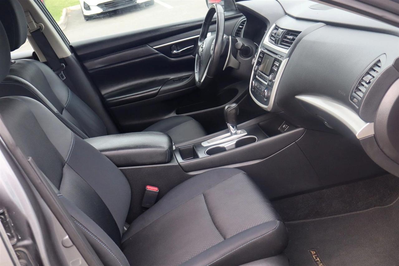 Nissan Altima 2.5 SR 2017