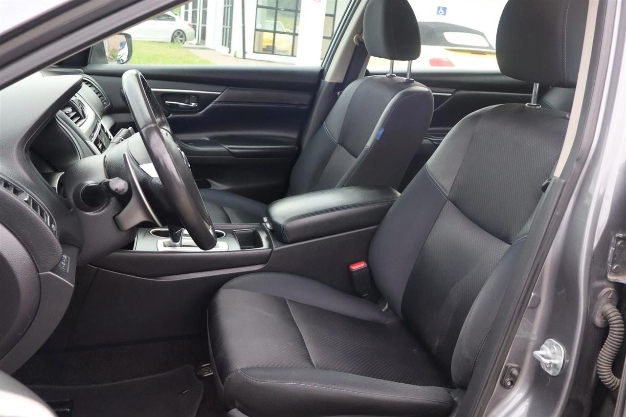 Nissan Altima 2.5 SR 2017