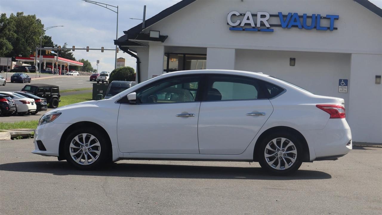 Nissan Sentra S 6MT 2017