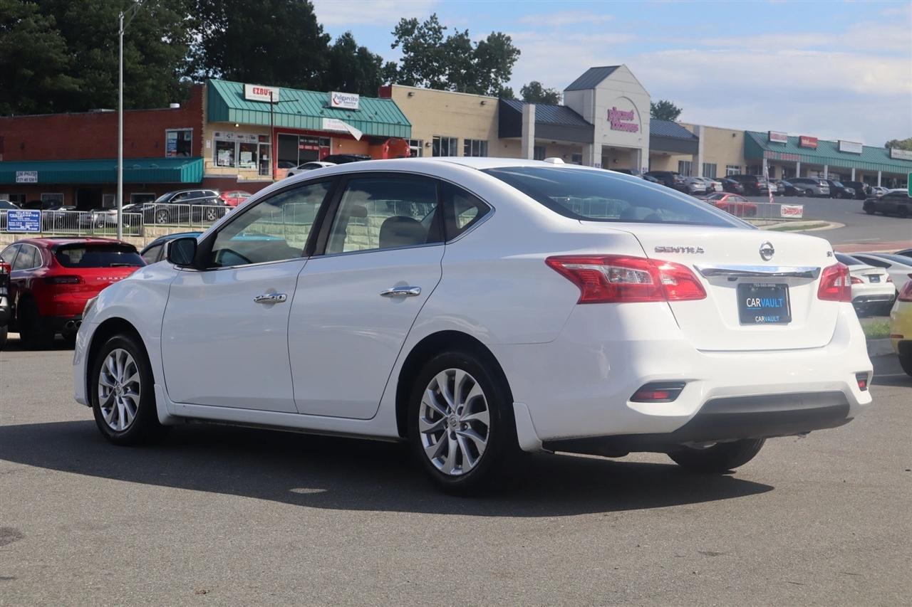 Nissan Sentra S 6MT 2017
