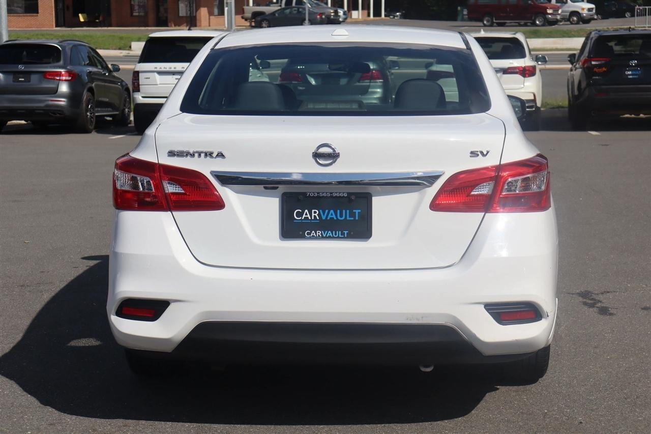 Nissan Sentra S 6MT 2017