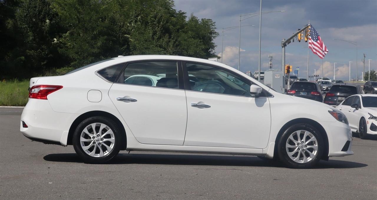 Nissan Sentra S 6MT 2017
