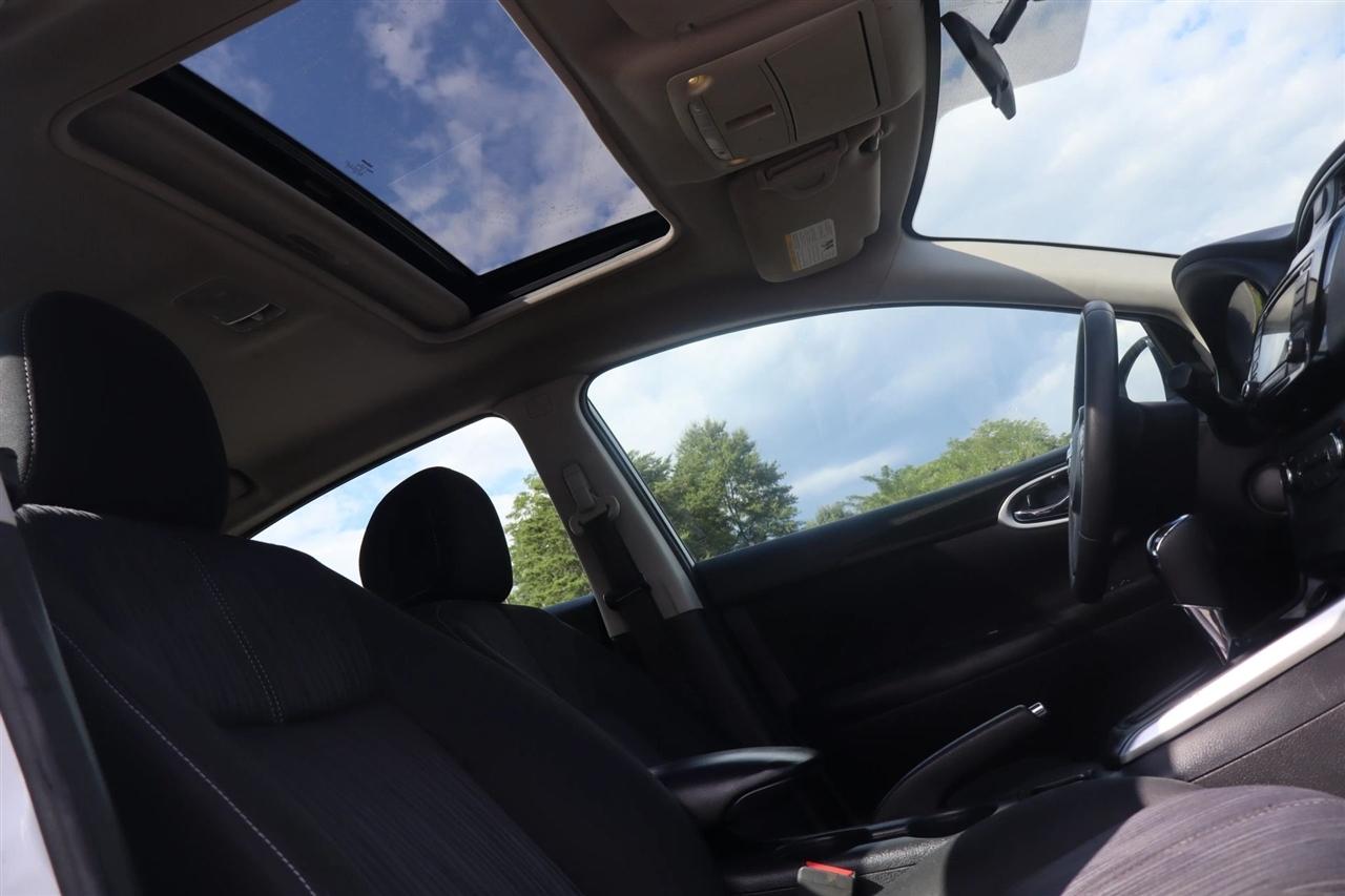 Nissan Sentra S 6MT 2017