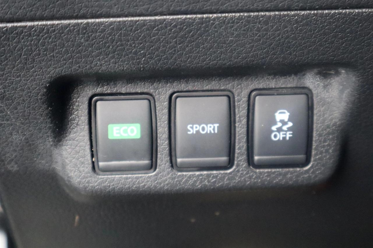 Nissan Sentra S 6MT 2017