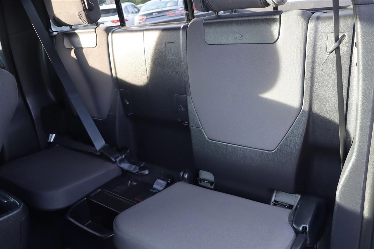 Toyota Tacoma TRD Off Road Access Cab 6' Bed V6 4x4 AT (Natl) 2017