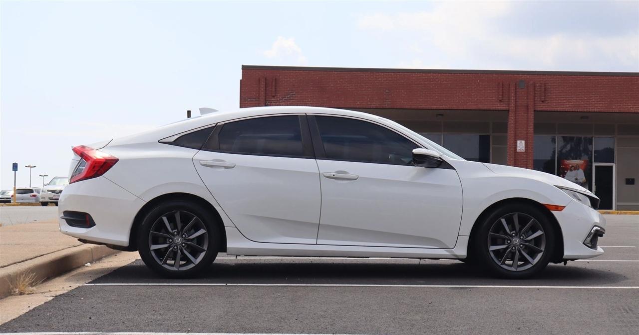 Honda Civic EX Sedan CVT 2020