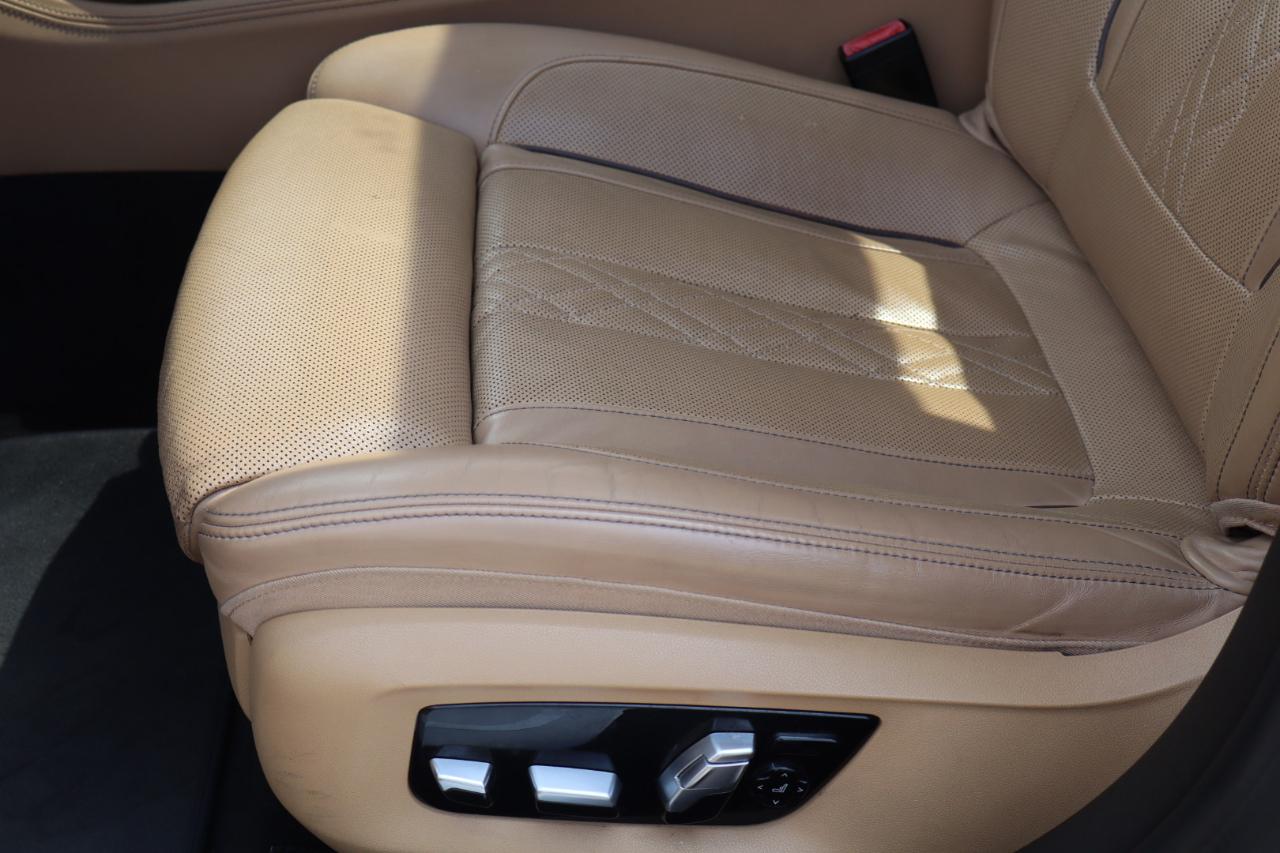 BMW 7-Series 740i 2019