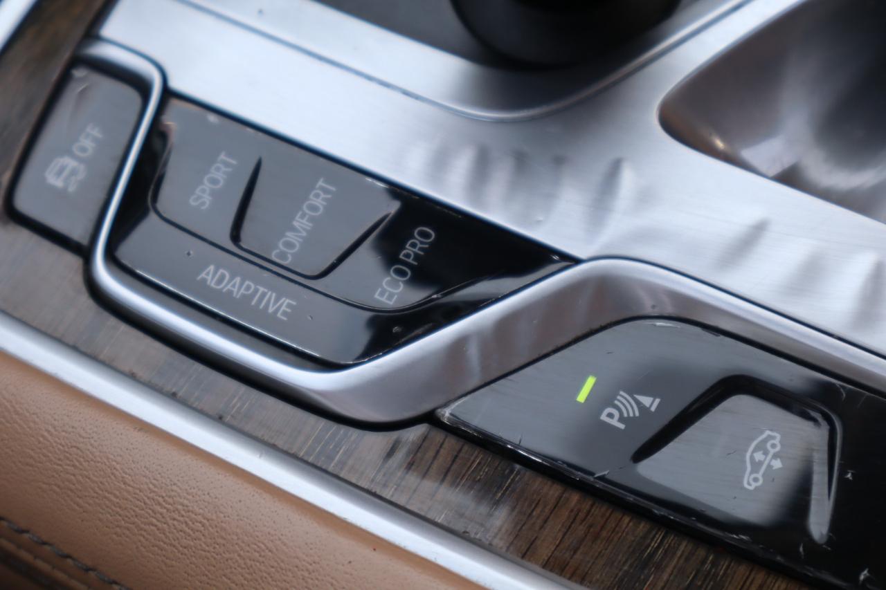 BMW 7-Series 740i 2019