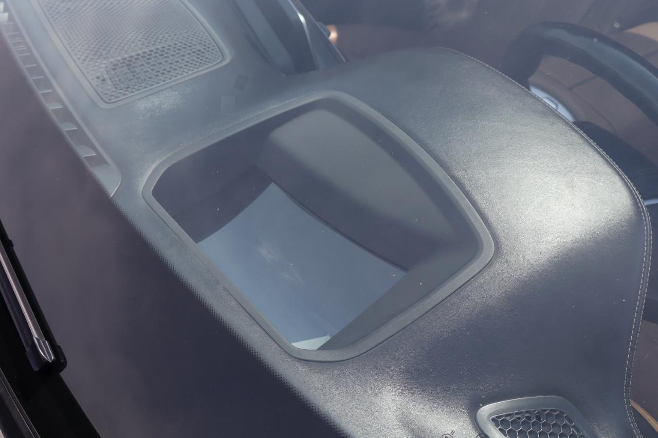 BMW 7-Series 740i 2019