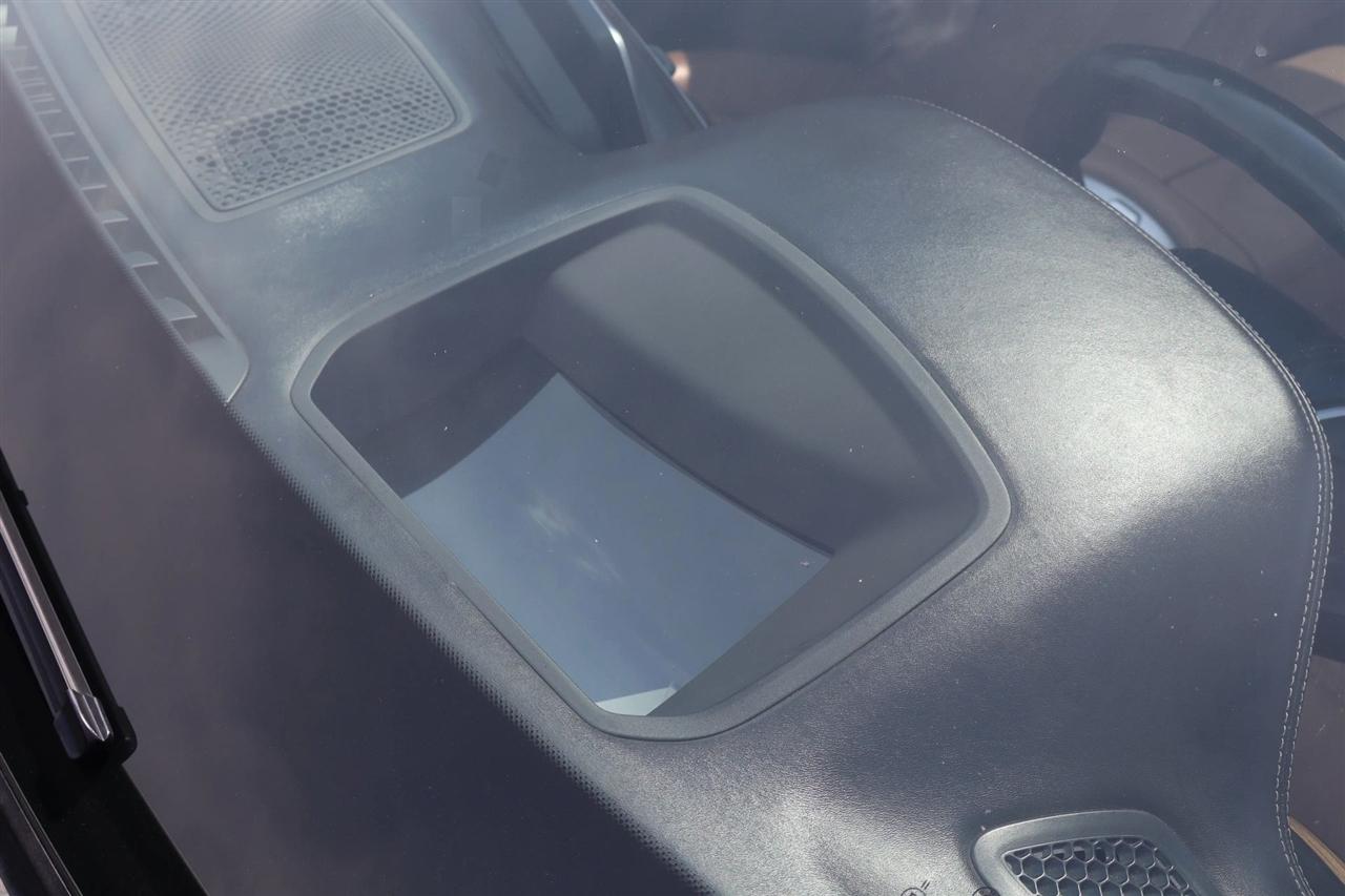 BMW 7-Series 740i 2019