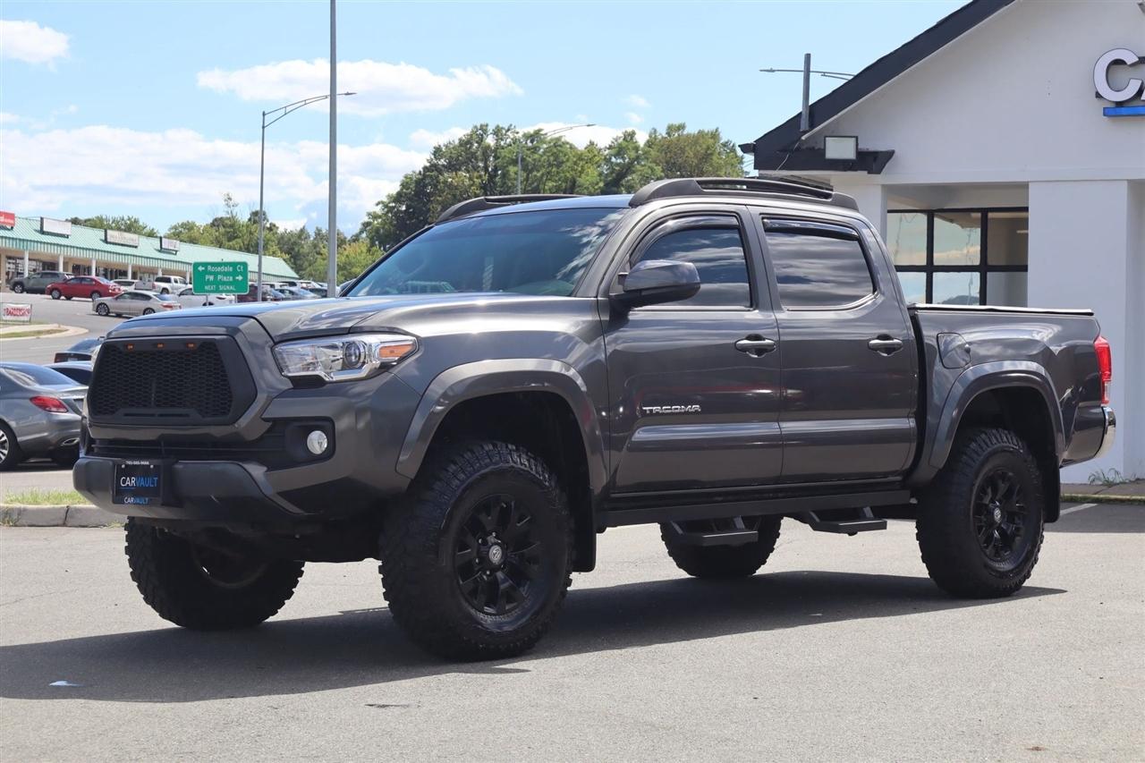 Toyota Tacoma SR5 Double Cab Long Bed V6 6AT 4WD 2017