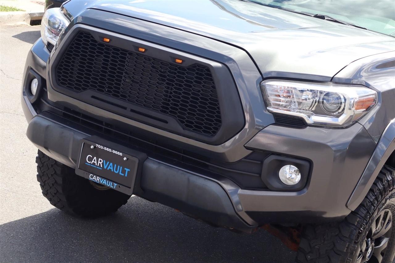 Toyota Tacoma SR5 Double Cab Long Bed V6 6AT 4WD 2017