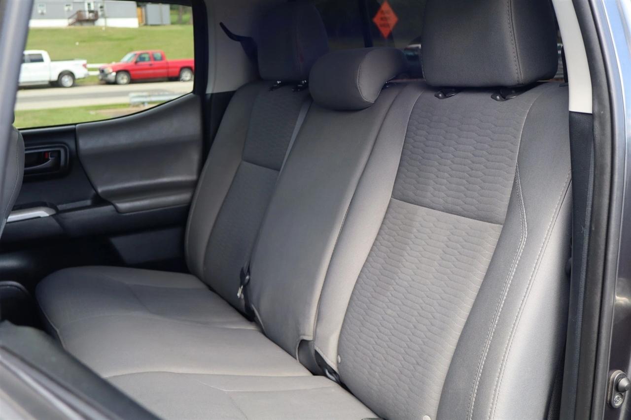 Toyota Tacoma SR5 Double Cab Long Bed V6 6AT 4WD 2017