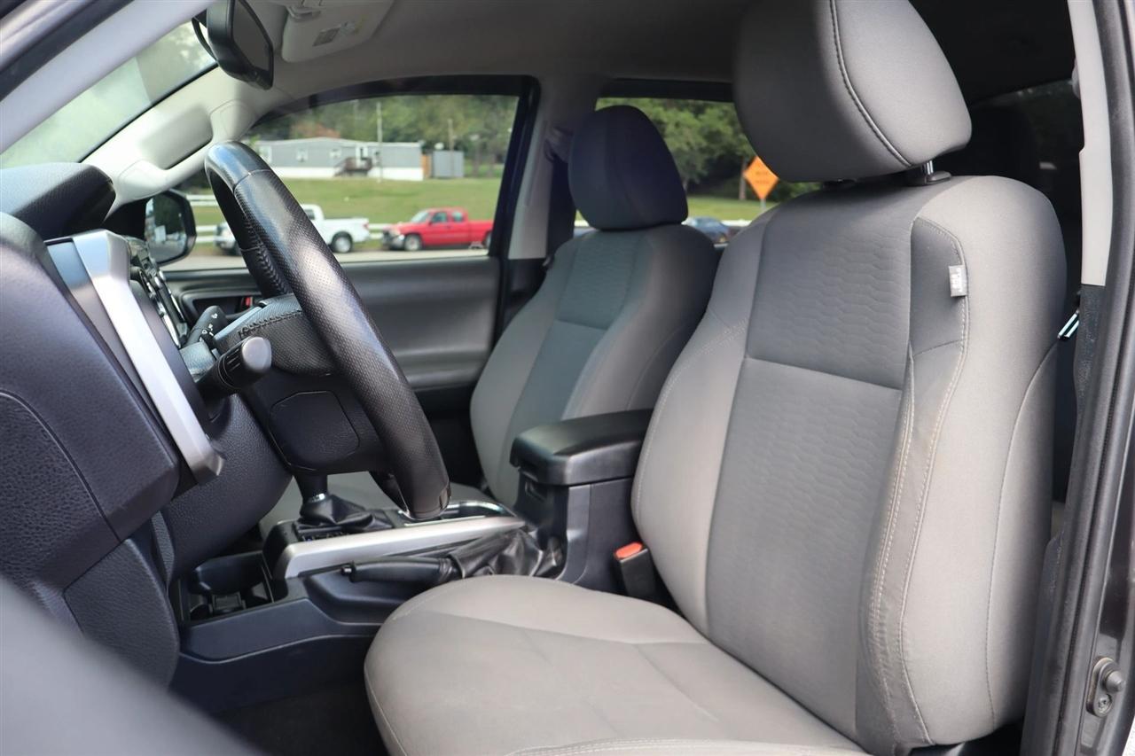 Toyota Tacoma SR5 Double Cab Long Bed V6 6AT 4WD 2017