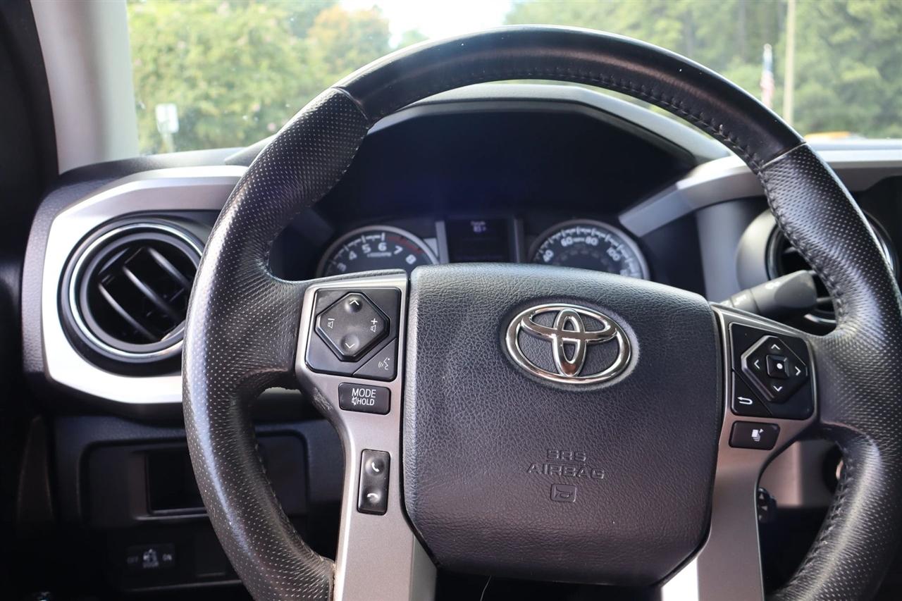 Toyota Tacoma SR5 Double Cab Long Bed V6 6AT 4WD 2017