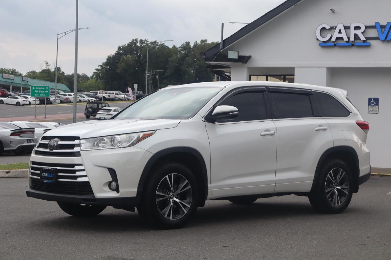 Toyota Highlander LE Plus AWD V6 2017