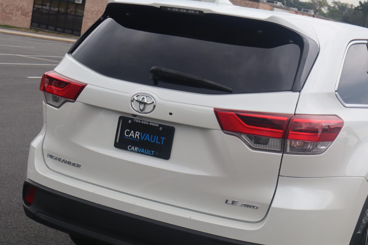 Toyota Highlander LE Plus AWD V6 2017