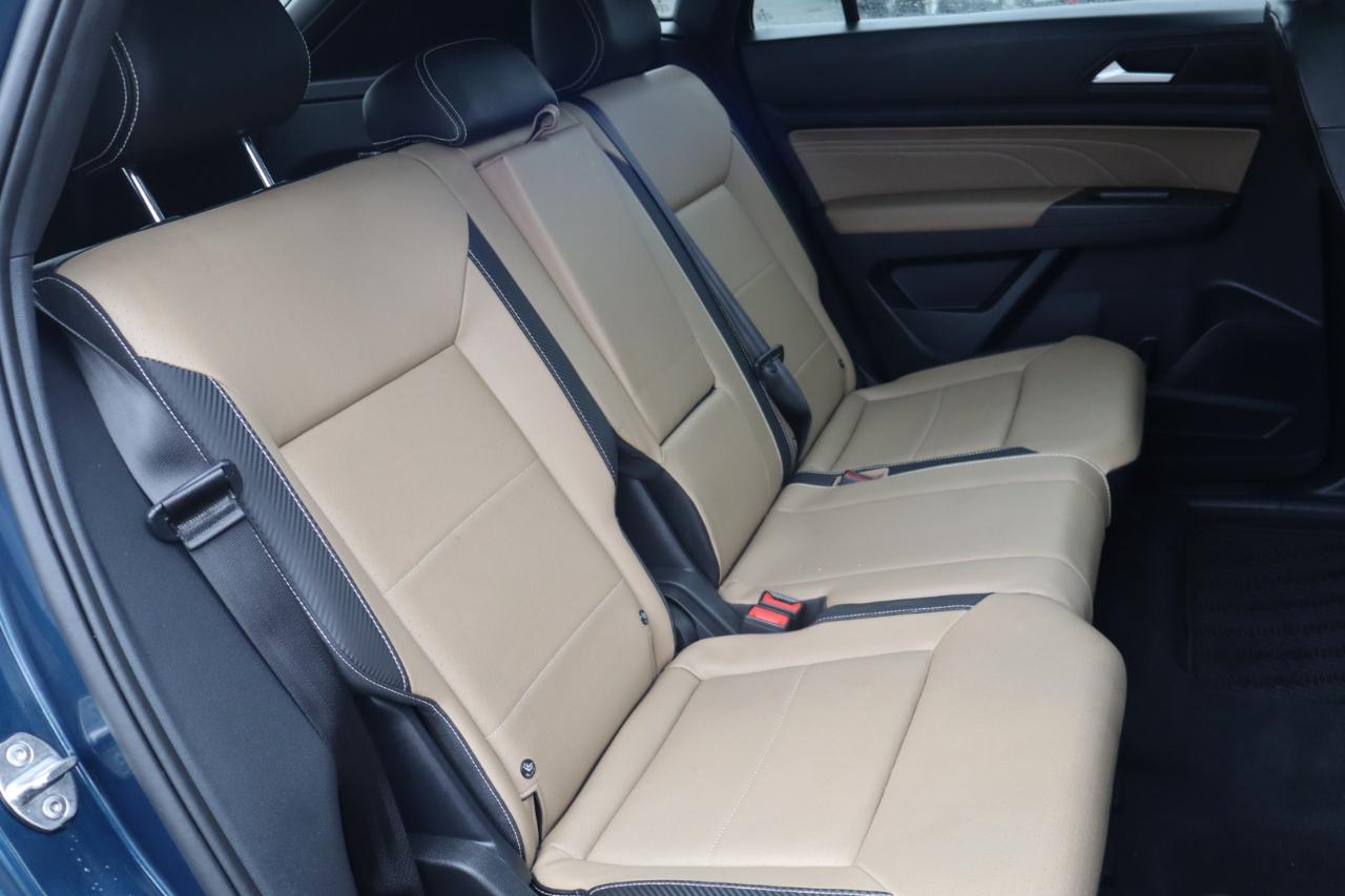 Volkswagen Atlas Cross Sport V6 SEL R-Line 4MOTION 2022