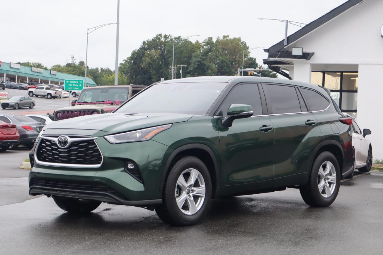 Toyota Highlander LE 4WD 2024