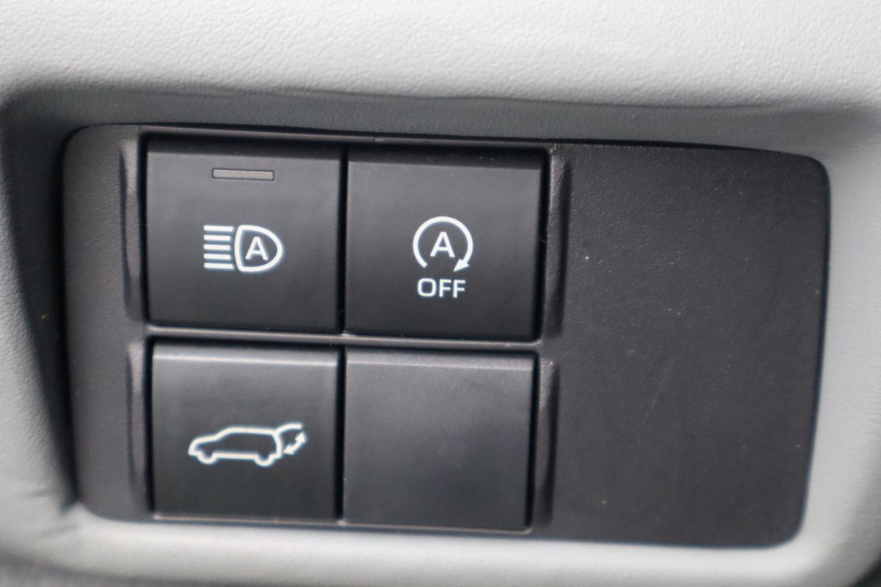 Toyota Highlander LE 4WD 2024