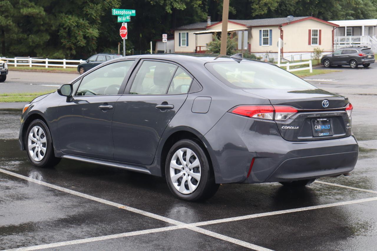 Toyota Corolla Hybrid LE 2025