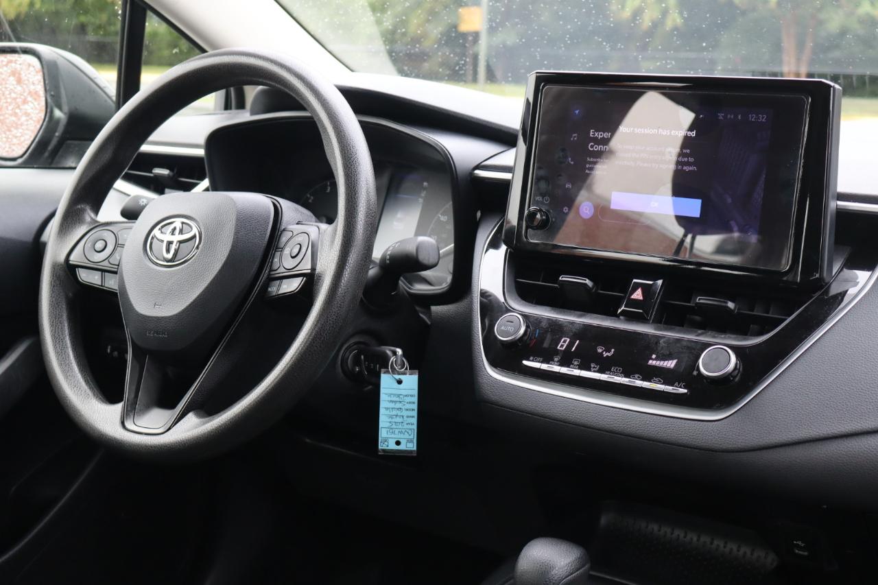 Toyota Corolla Hybrid LE 2025