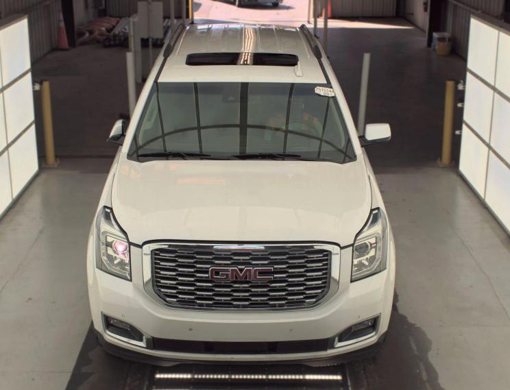 GMC Yukon Denali 4WD 2018