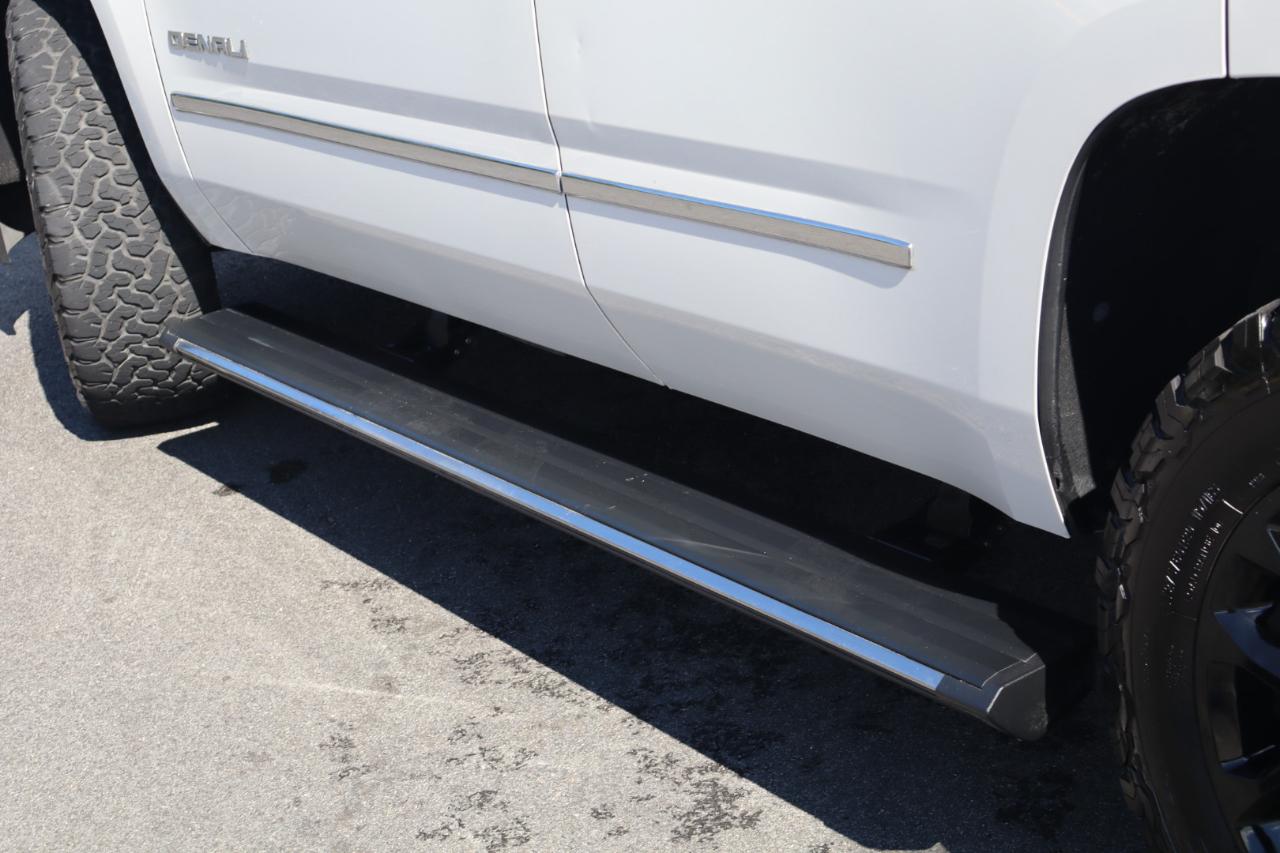GMC Yukon Denali 4WD 2018