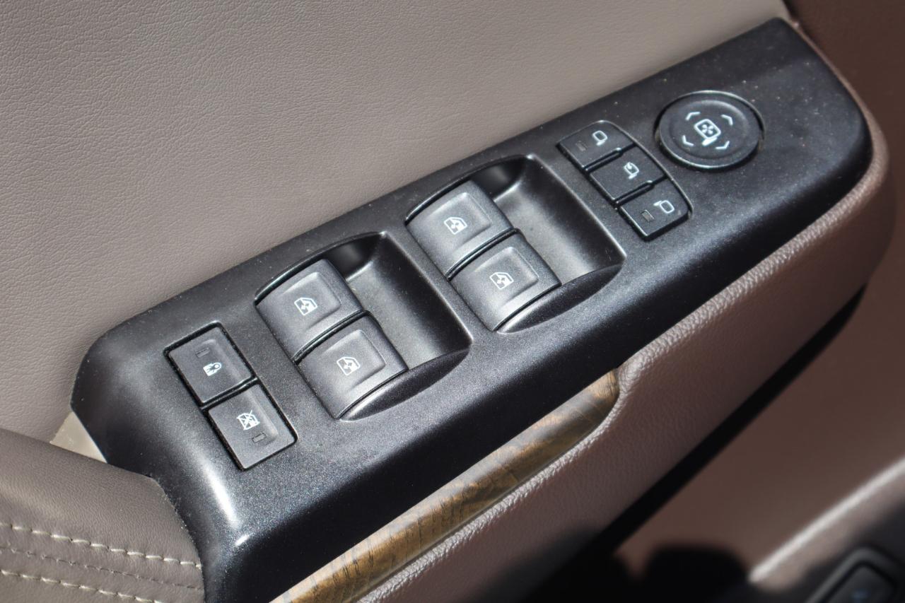 GMC Yukon Denali 4WD 2018