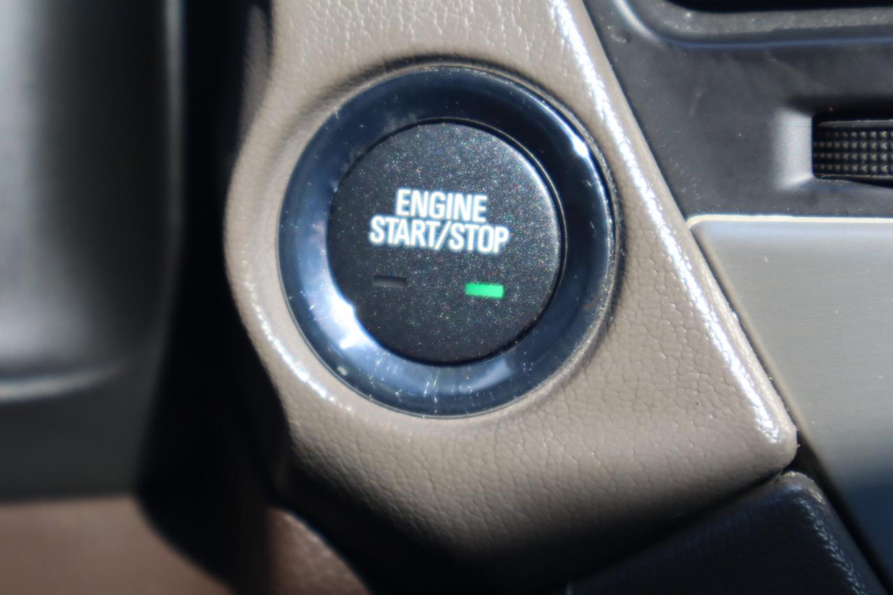GMC Yukon Denali 4WD 2018