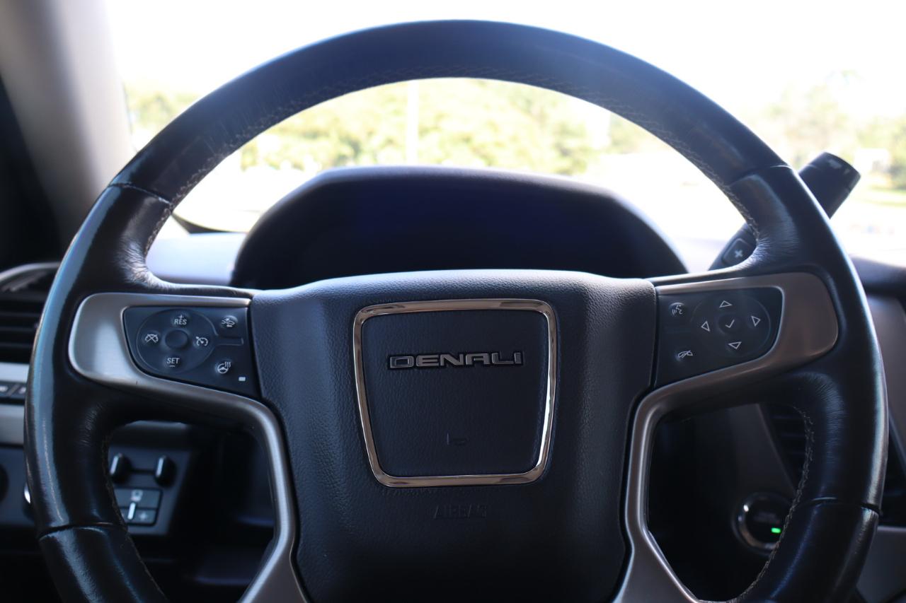 GMC Yukon Denali 4WD 2018
