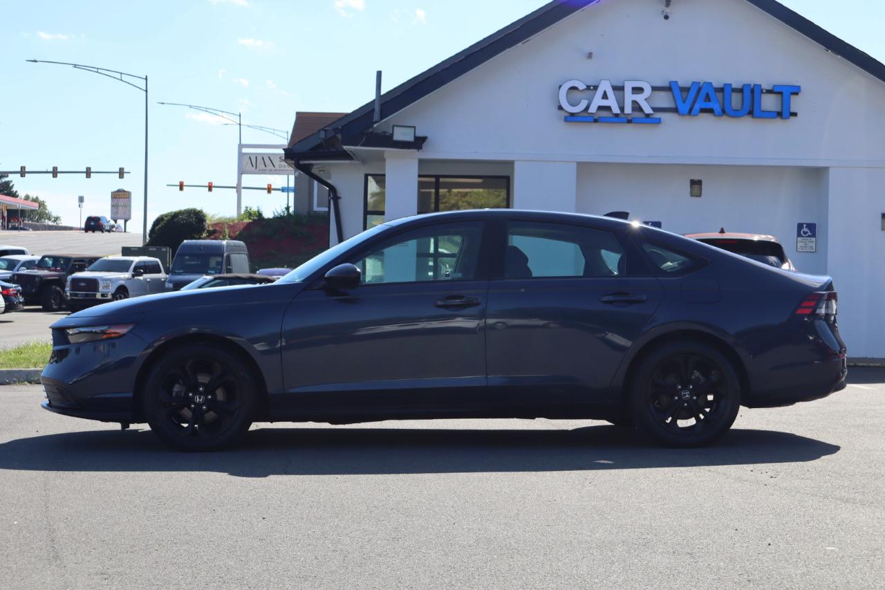 Honda Accord photo 5