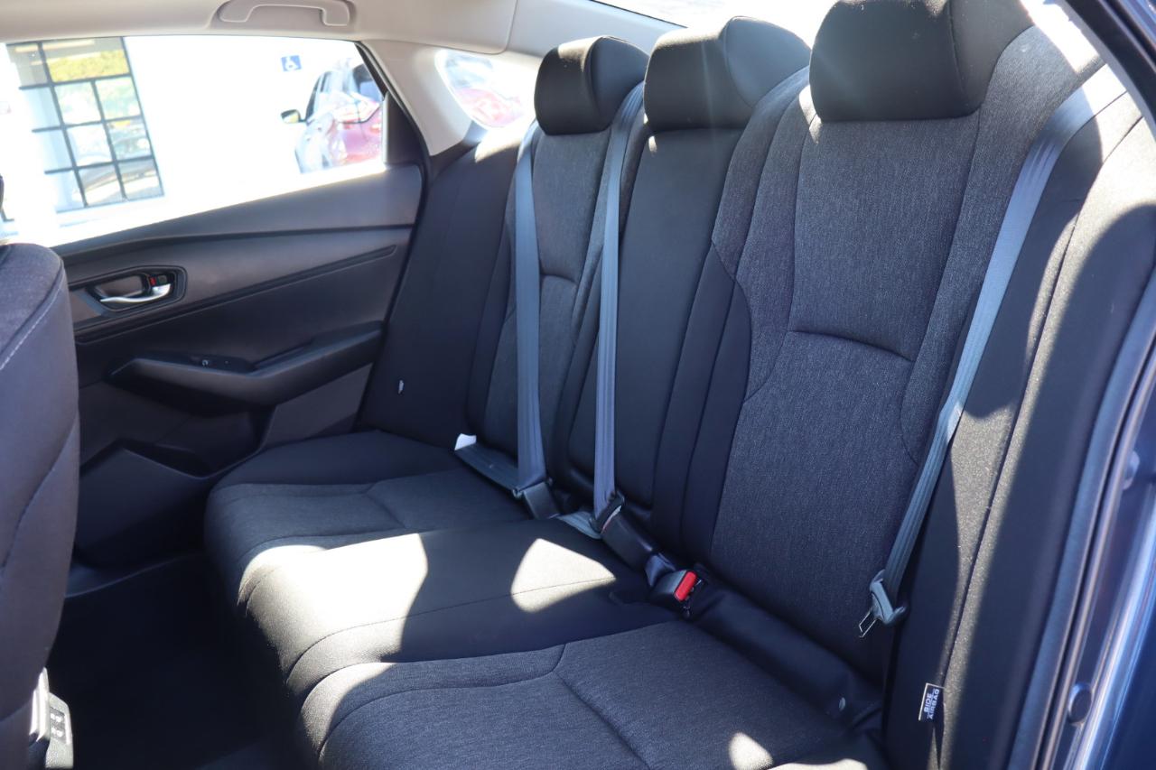 Honda Accord photo 12