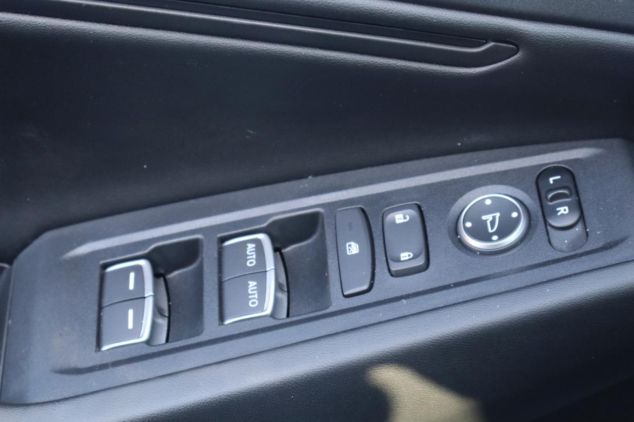 Honda Accord photo 22
