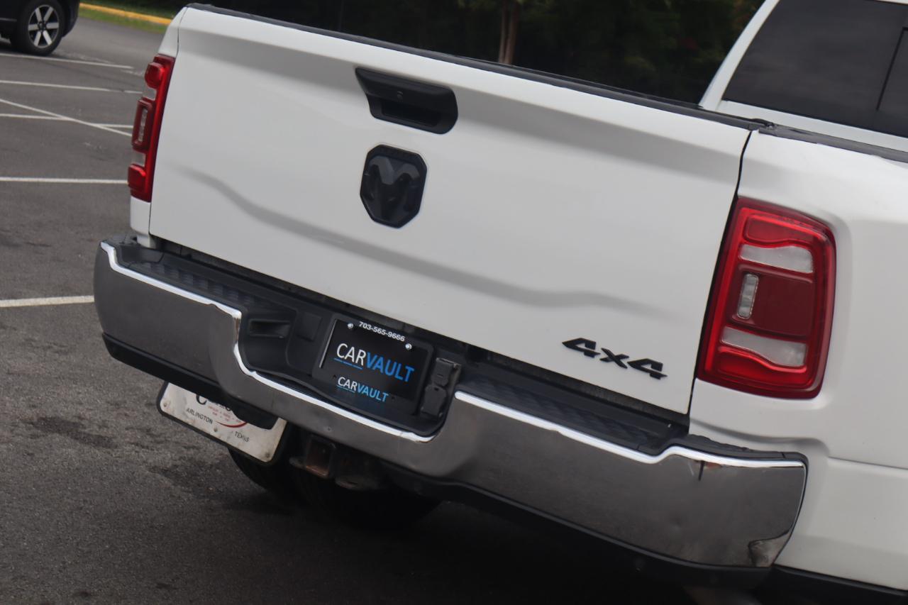 RAM 3500 Tradesman 4x4 Crew Cab 8' Box 2024