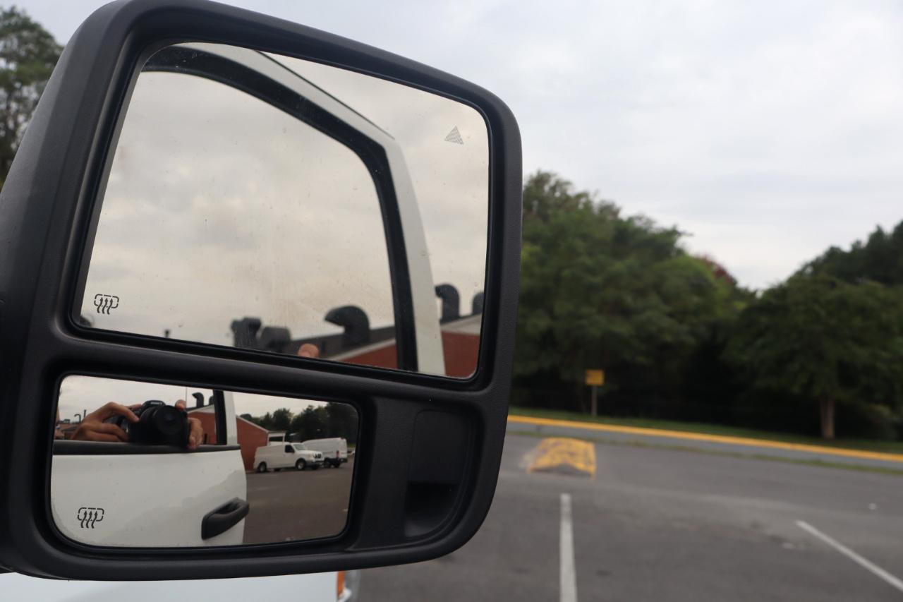 RAM 3500 Tradesman 4x4 Crew Cab 8' Box 2024