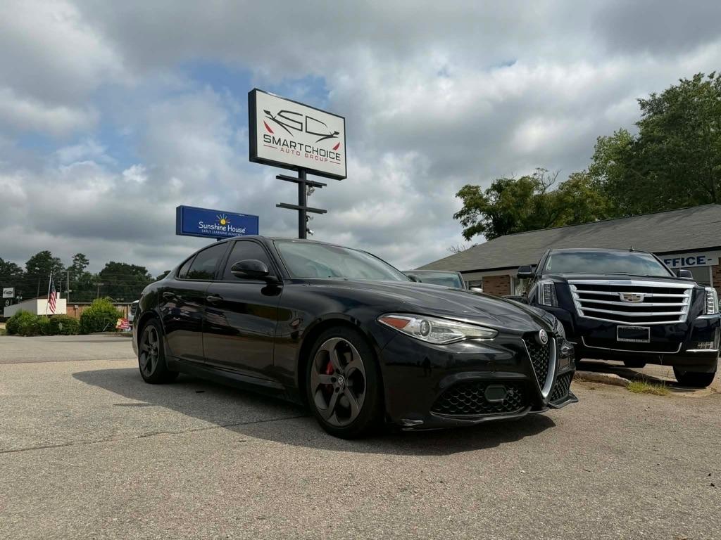 2018 Alfa Romeo Giulia Base