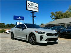 2023 Kia Stinger 
