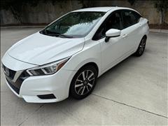 2022 Nissan Versa 