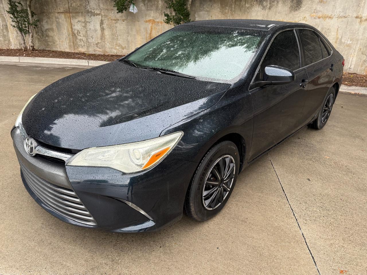  2015 Toyota Camry XLE   