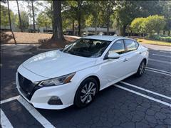 2020 Nissan Altima 