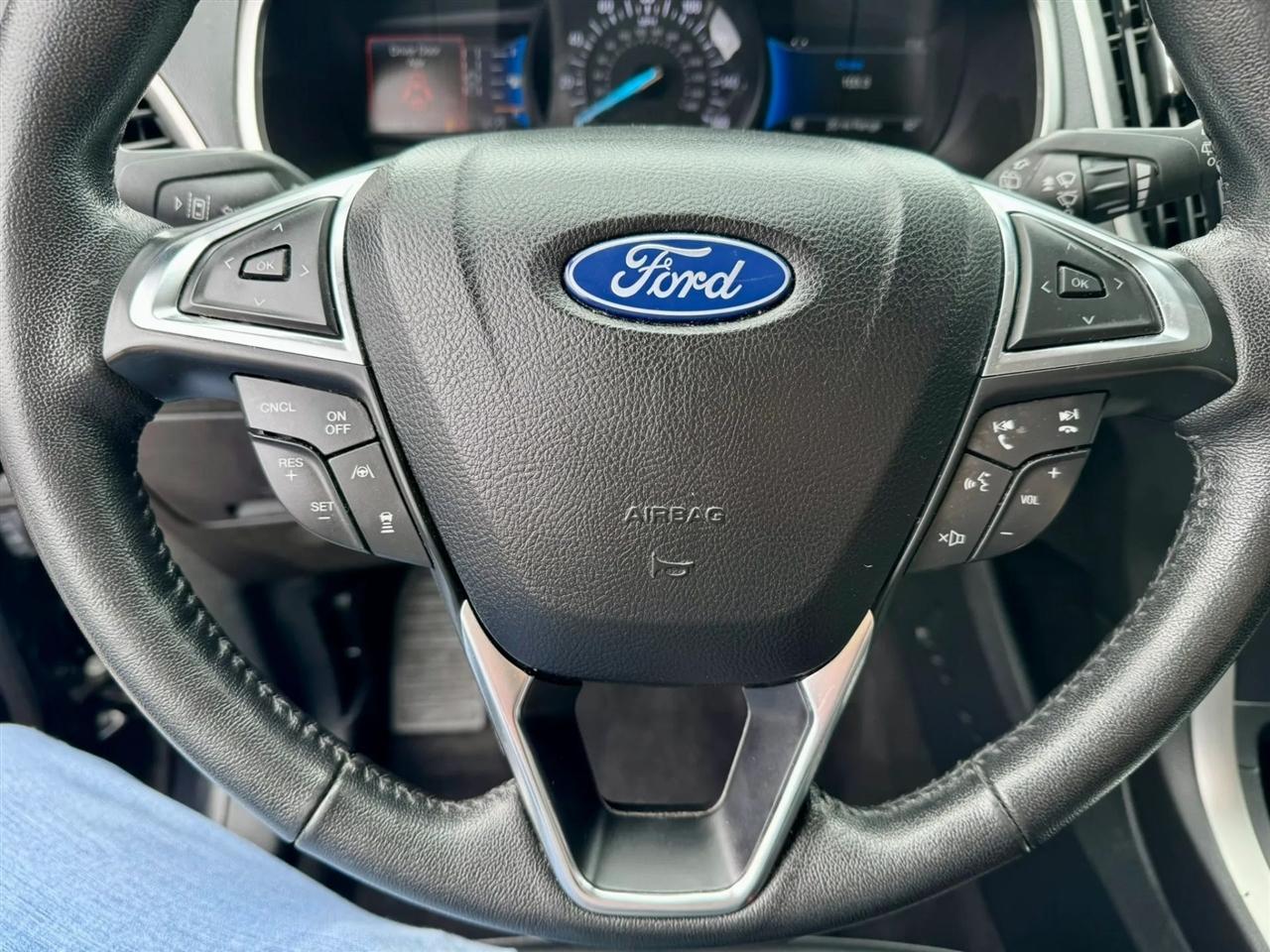 2021 Ford Edge SEL - Photo 12