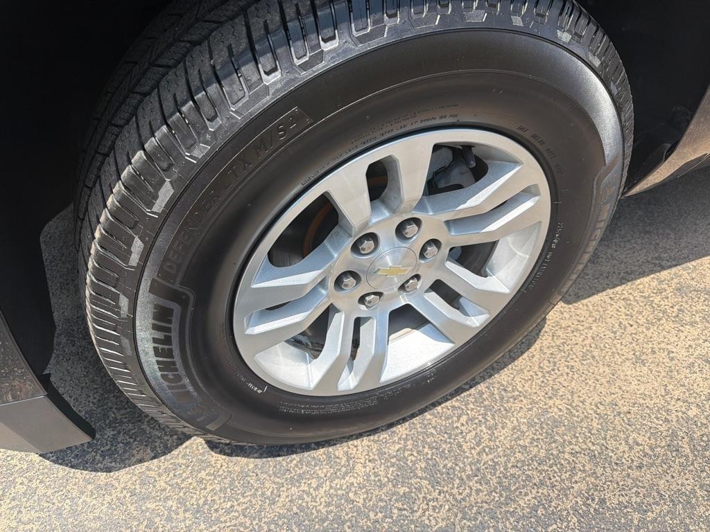 Chevrolet Tahoe 2WD 4dr LT 2017