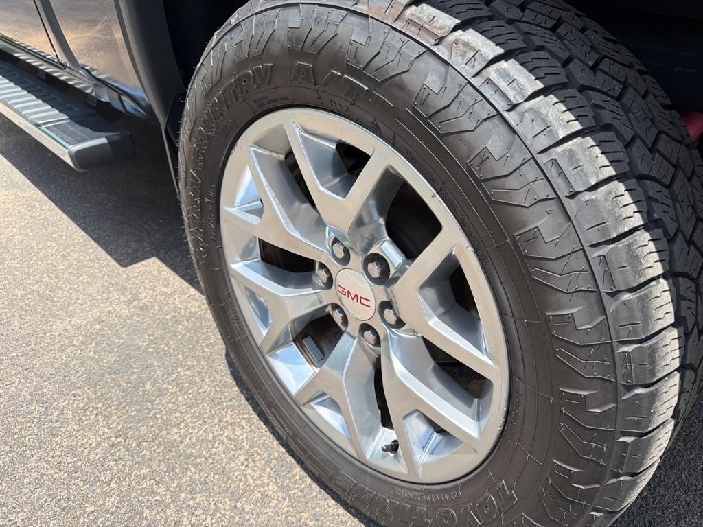 GMC Sierra 1500 4WD Crew Cab 143.5" SLT 2018