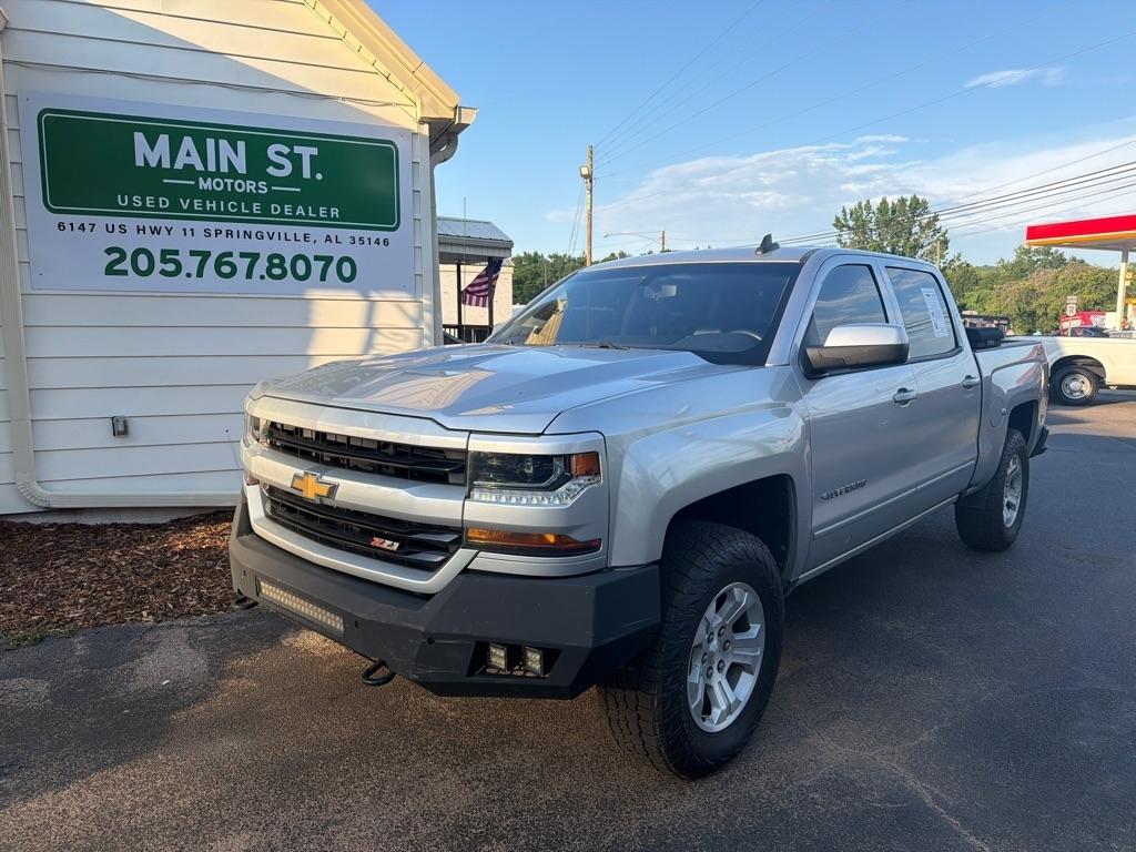 Chevrolet Silverado 1500 4WD Crew Cab 143.5" LT w/2LT 2018