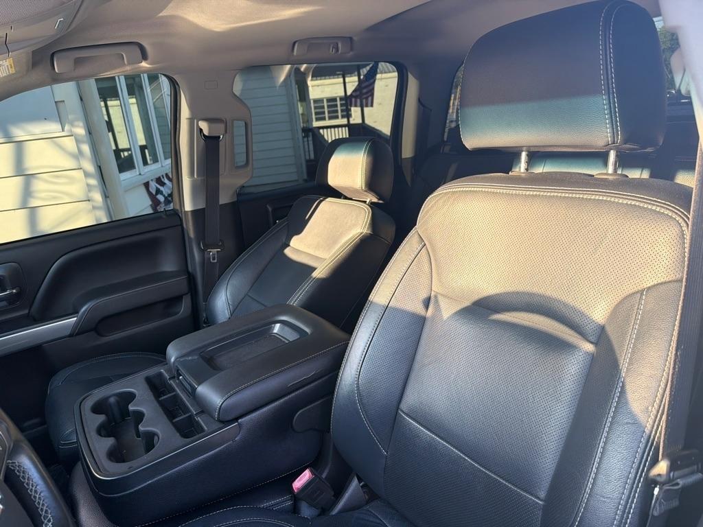 Chevrolet Silverado 1500 4WD Crew Cab 143.5" LT w/2LT 2018
