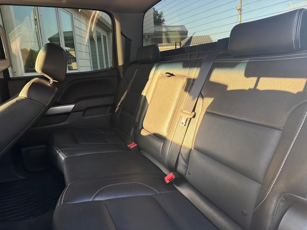 Chevrolet Silverado 1500 4WD Crew Cab 143.5" LT w/2LT 2018