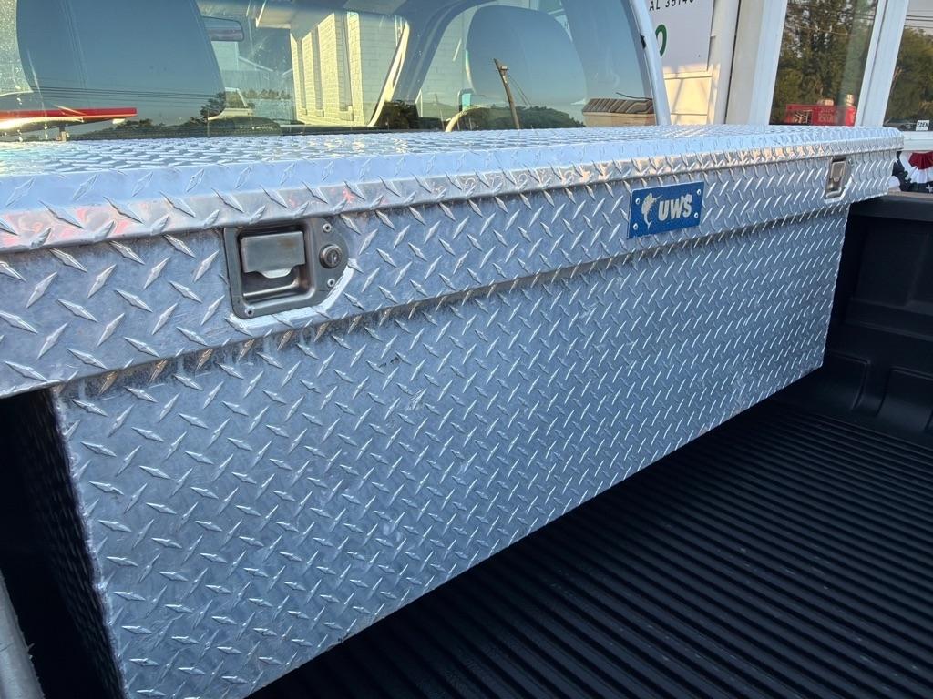 Ford Super Duty F-250 SRW 2WD Reg Cab 137" XLT 2016