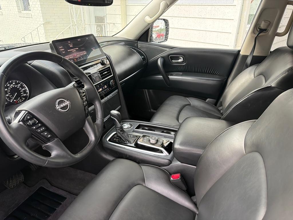 Nissan Armada 4x2 SV 2021