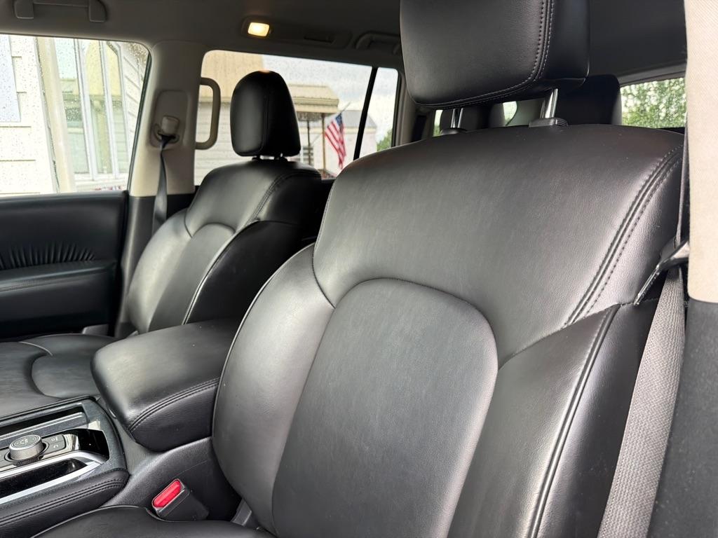 Nissan Armada 4x2 SV 2021